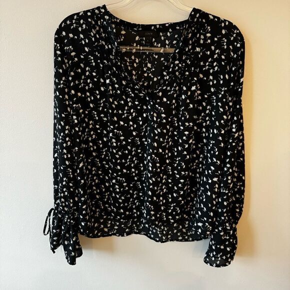 J Crew Black Floral Pintuck Popover Top with Long Bell Sleeve Size S - Picture 1 of 6